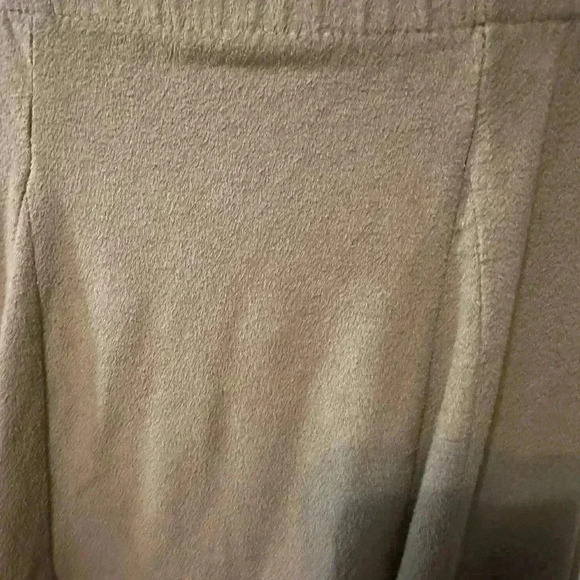 Brandy Melville Made In Italy 15” Skirt. Pull on. Tan. Women’s Size Small. - Picture 3 of 8